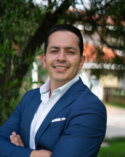 Carlos Cárdenas